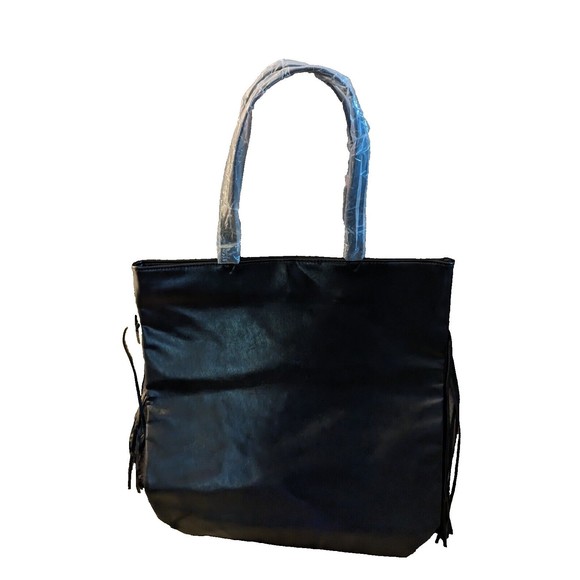 Victoria’s secret Faux Leather Fringe Weekend Bag - Picture 4 of 4